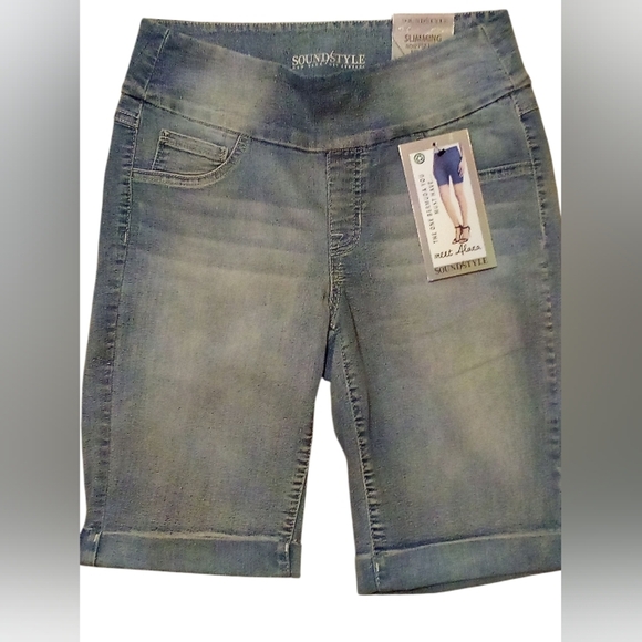 Sound Style - Pull On Slimming Bermuda Shorts W/ Comfort Stretch, Small 4-6, 1- - Picture 12 of 12